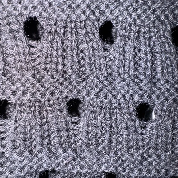 RVCA women’s black Knit cotton blend Sweater - Picture 4 of 4